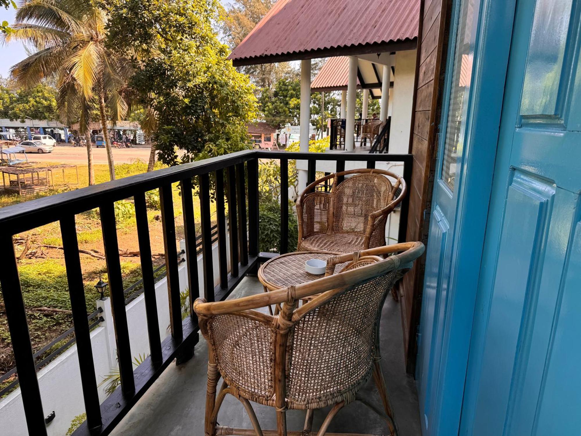 Neo Bay Hotel Weligama Zewnętrze zdjęcie