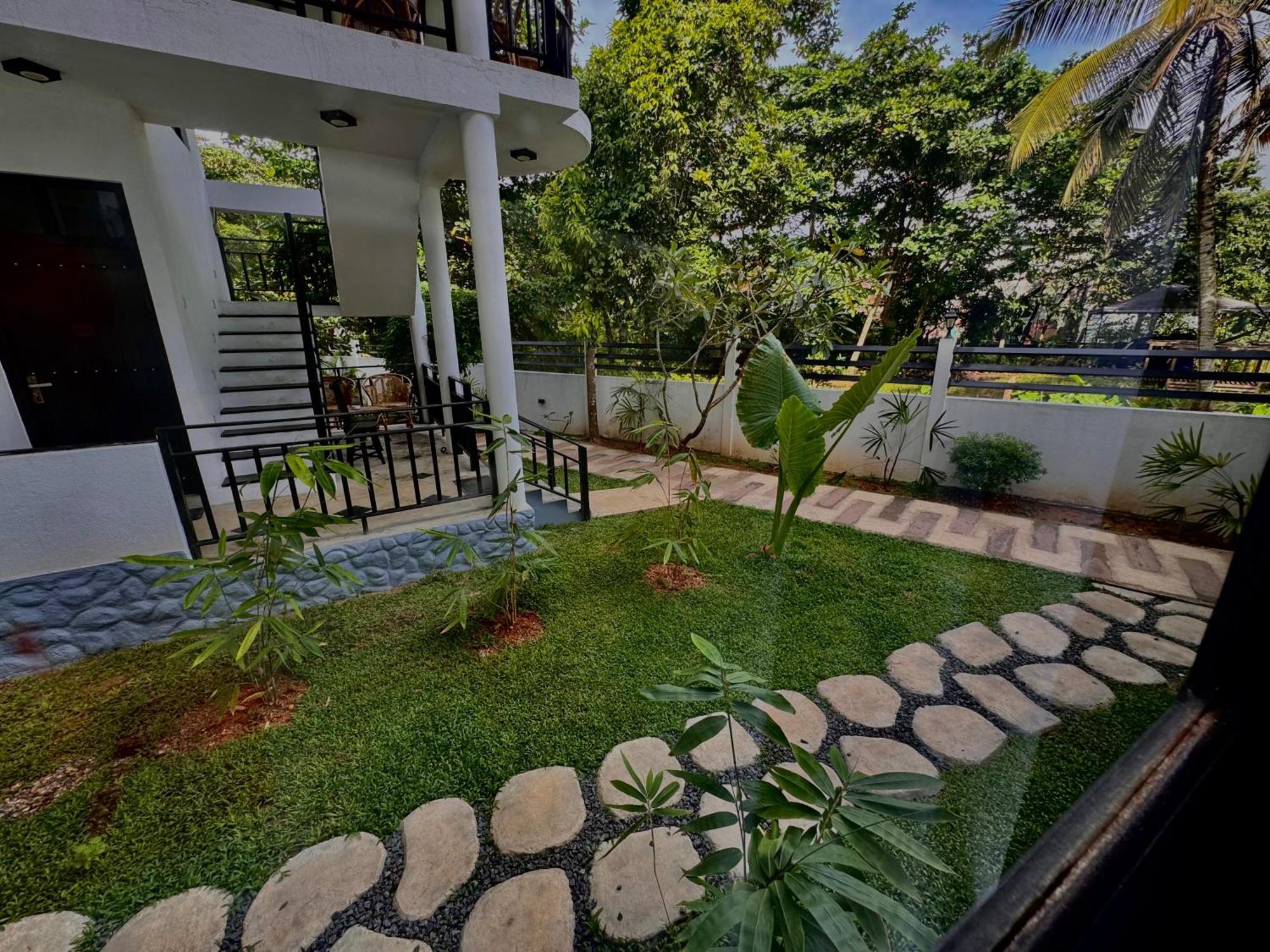 Neo Bay Hotel Weligama Zewnętrze zdjęcie